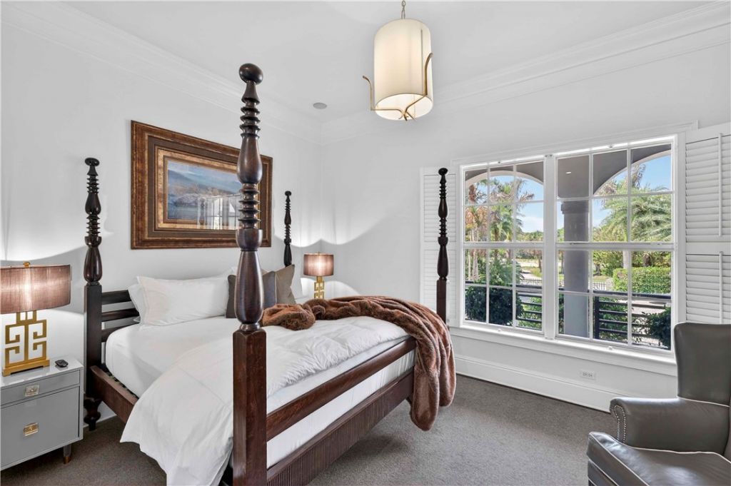 3756 Ocean Drive, Vero Beach, FL 32963 Photo