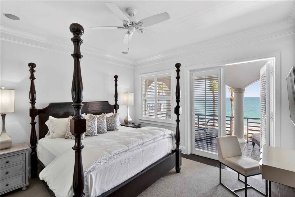 3756 Ocean Drive, Vero Beach, FL 32963 Photo