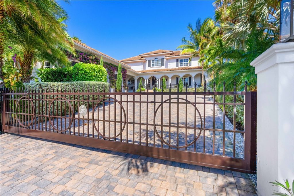 3756 Ocean Drive, Vero Beach, FL 32963 Photo