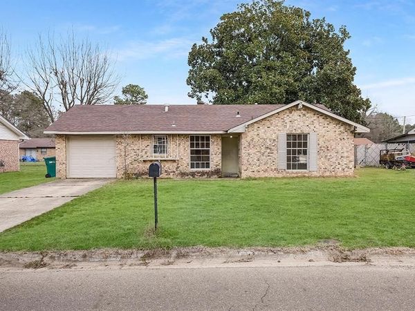 2003 Ashley, Texarkana, TX 75501