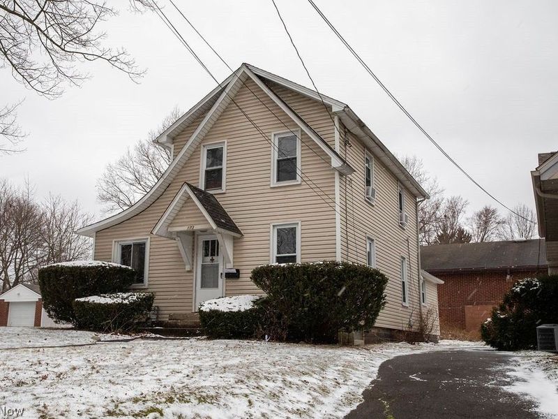 173 Poland Avenue, Struthers, OH 44471 Photo 2