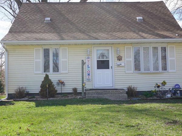 5632 Walker Avenue, LOVES PARK, IL 61111