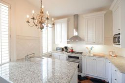 61 Queen Street photo 4