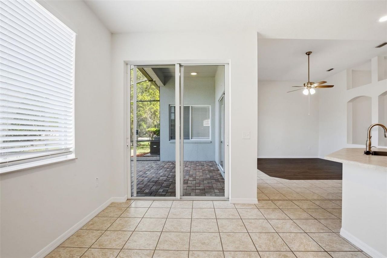 5917 Wedgefield Drive , Zephyrhills, FL 33541 Photo