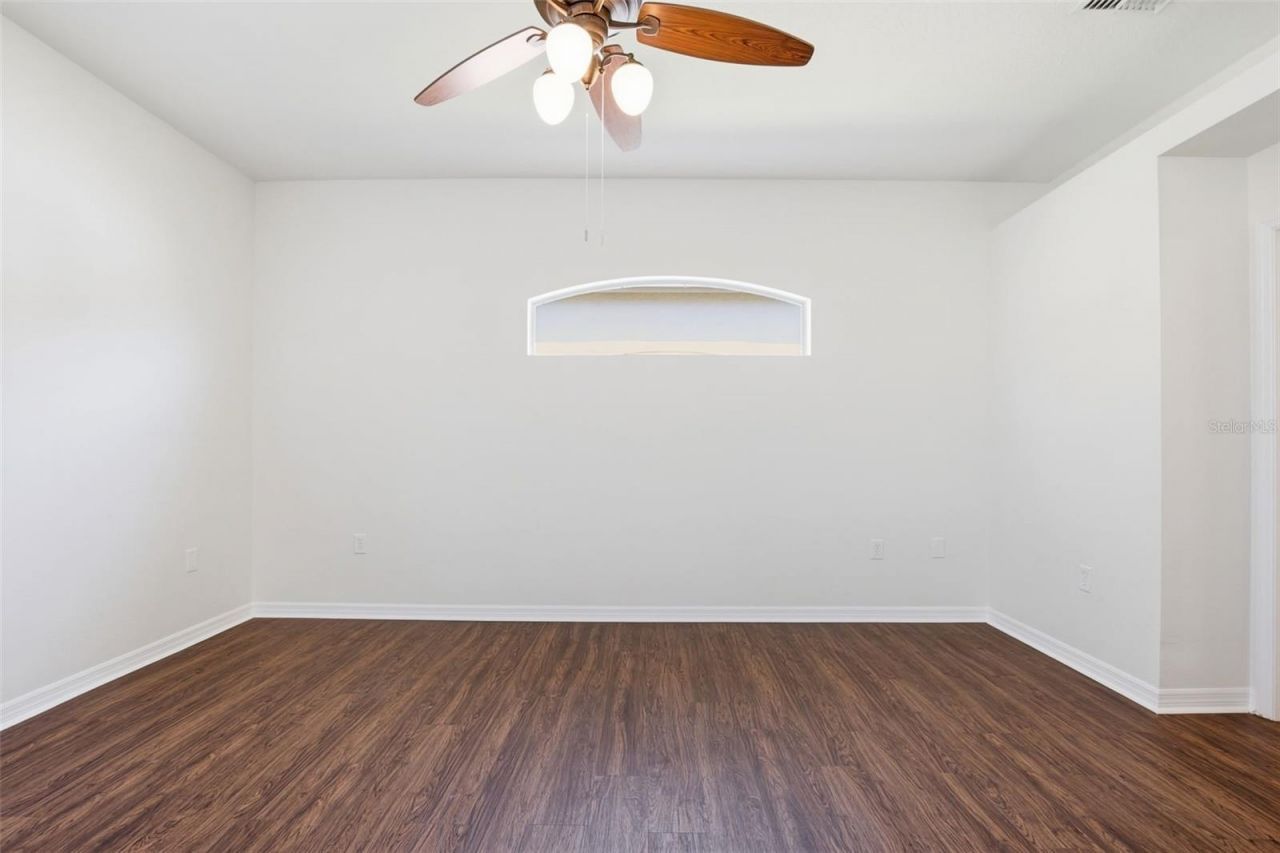 5917 Wedgefield Drive , Zephyrhills, FL 33541 Photo