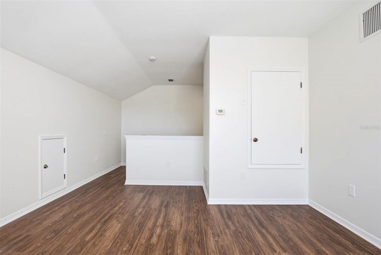 5917 Wedgefield Drive , Zephyrhills, FL 33541 Photo