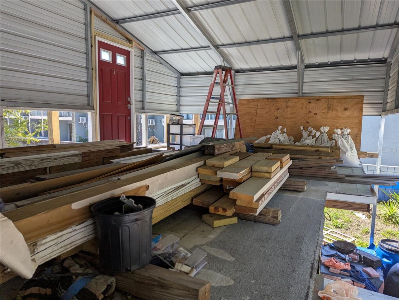 8740 N Tangerine Place, Tampa, FL 33617 Photo