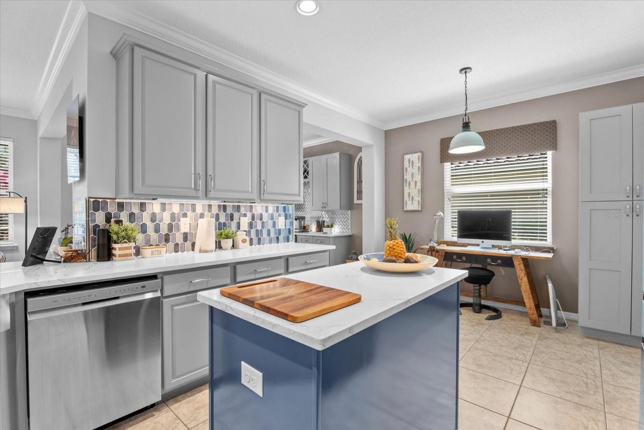 5439 Cartagena Drive , Sarasota, FL 34233 Photo