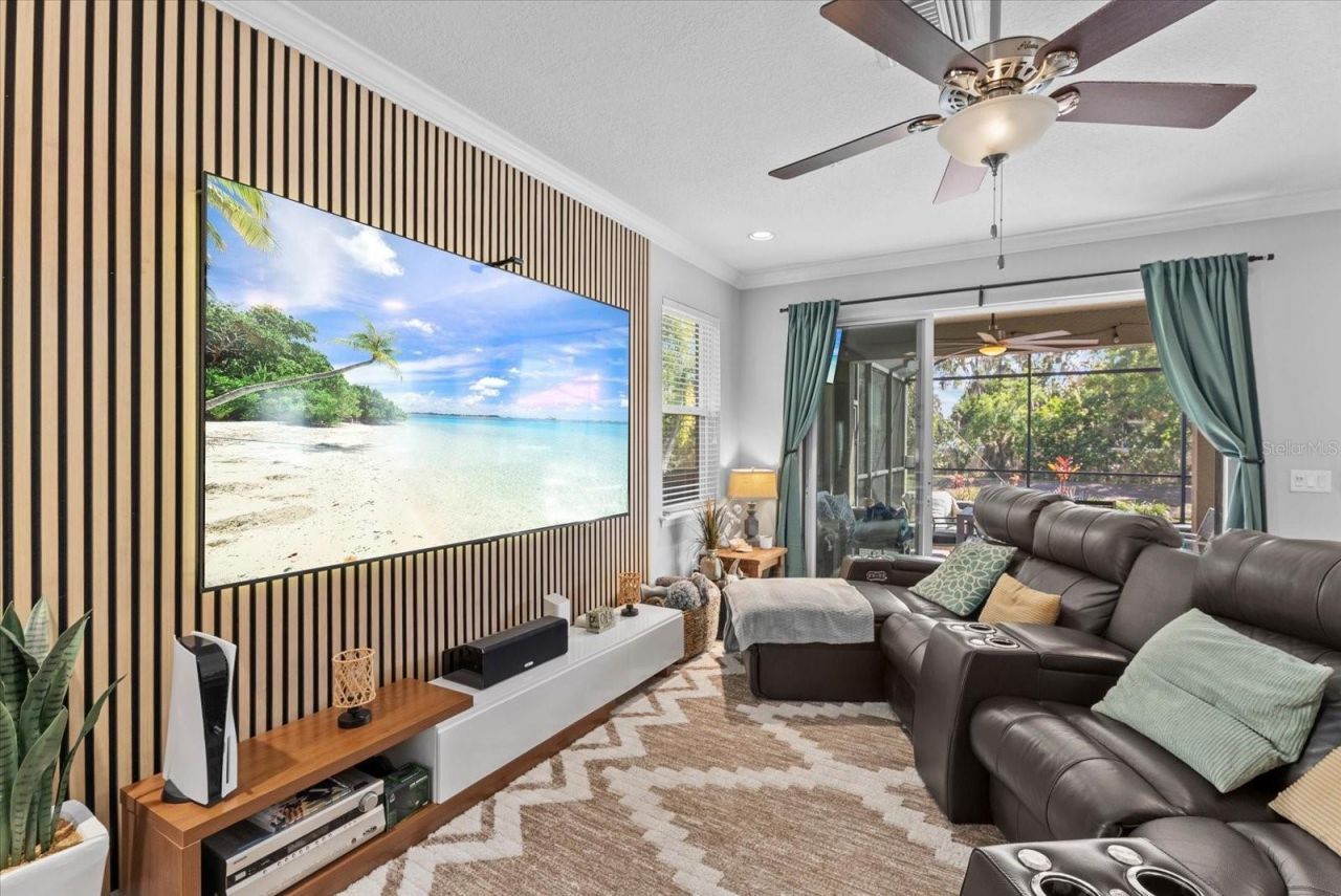 5439 Cartagena Drive , Sarasota, FL 34233 Photo