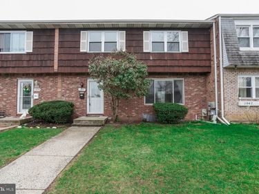 1940 ARROWOOD DRIVE, BENSALEM, PA 19020