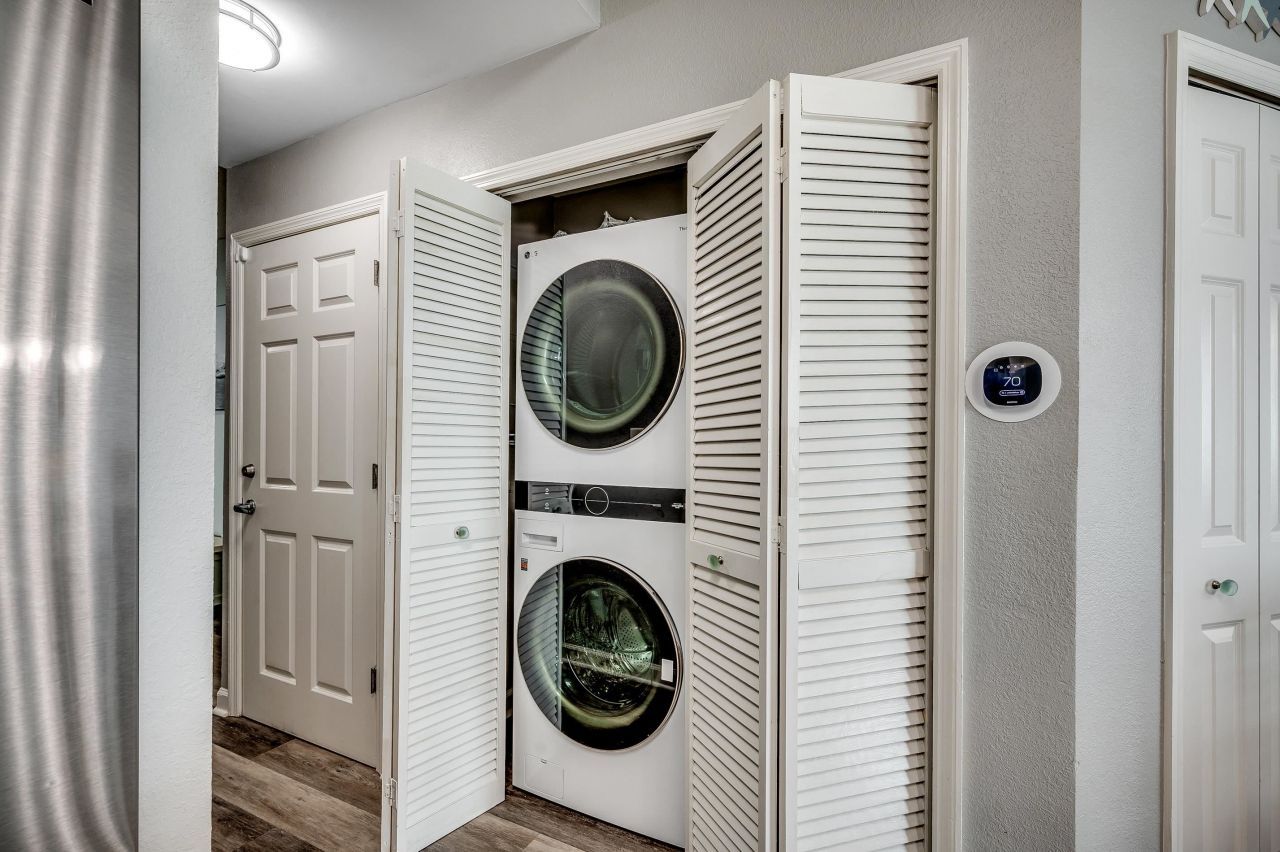 215 77th Ave. N  Photo 19