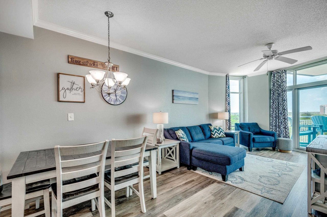 215 77th Ave. N  Photo 5