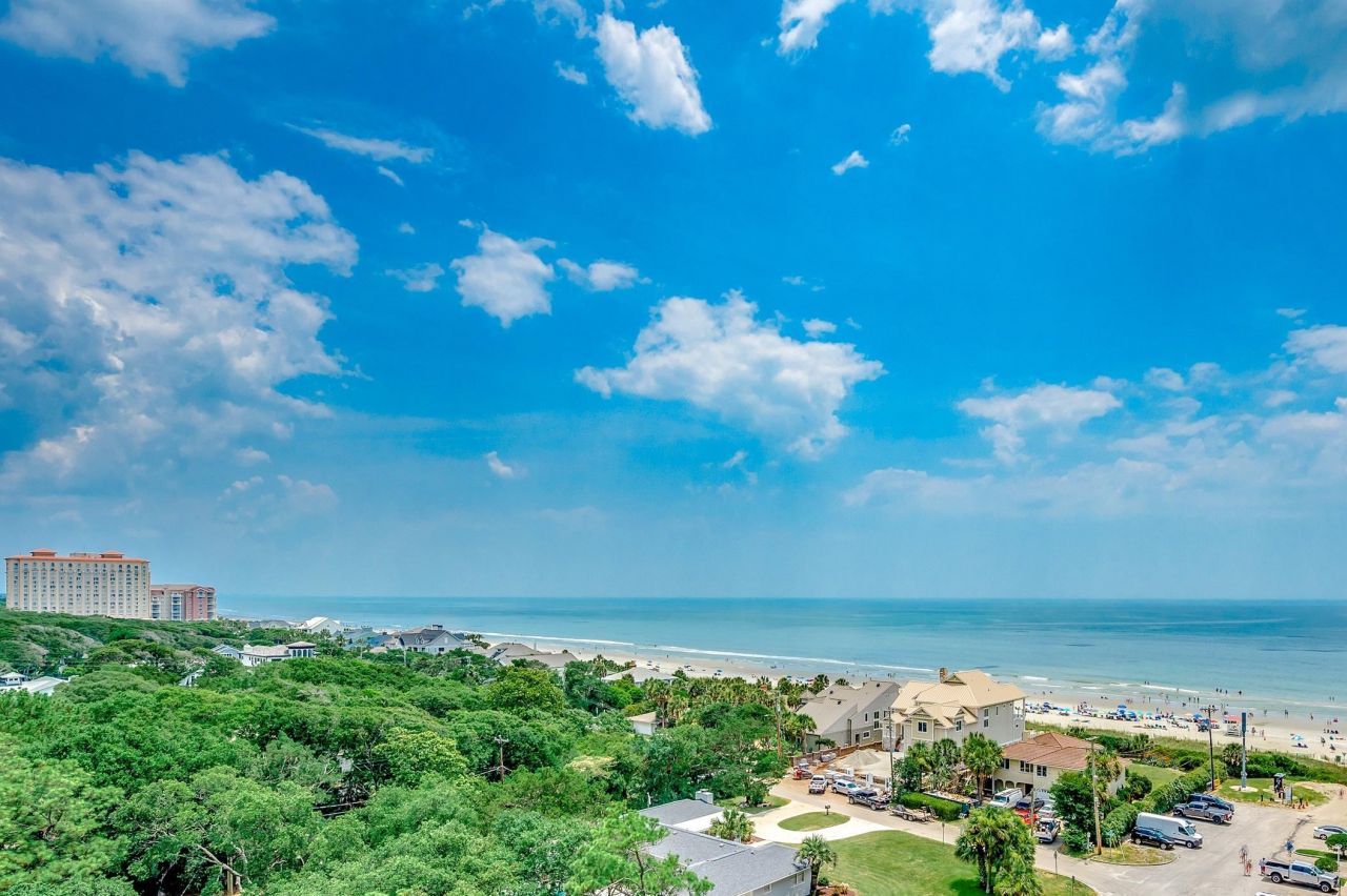 215 77th Ave. N  Photo 9