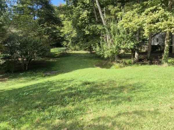 577 Dorsey Circle SW, Lilburn, GA 30047