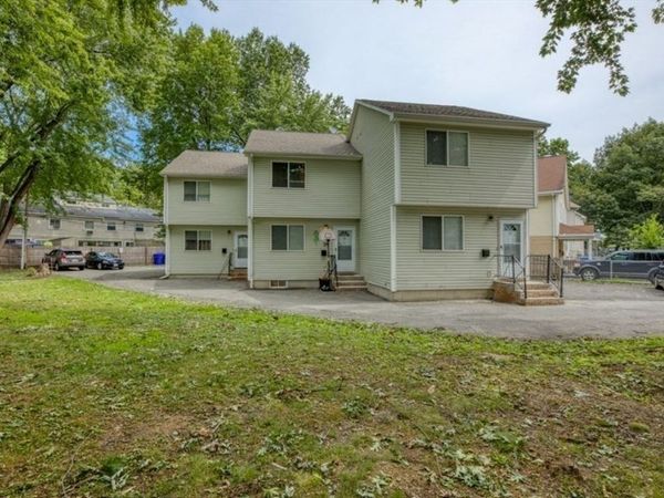 50-54 Orchard St, Springfield, MA 01107