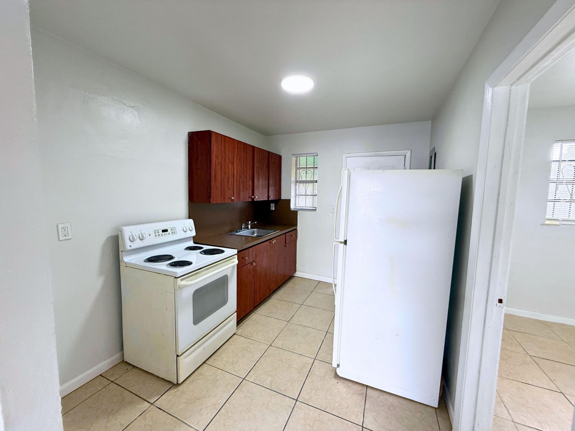 1490 NE 152nd Street, North Miami Beach, FL 33162 Photo