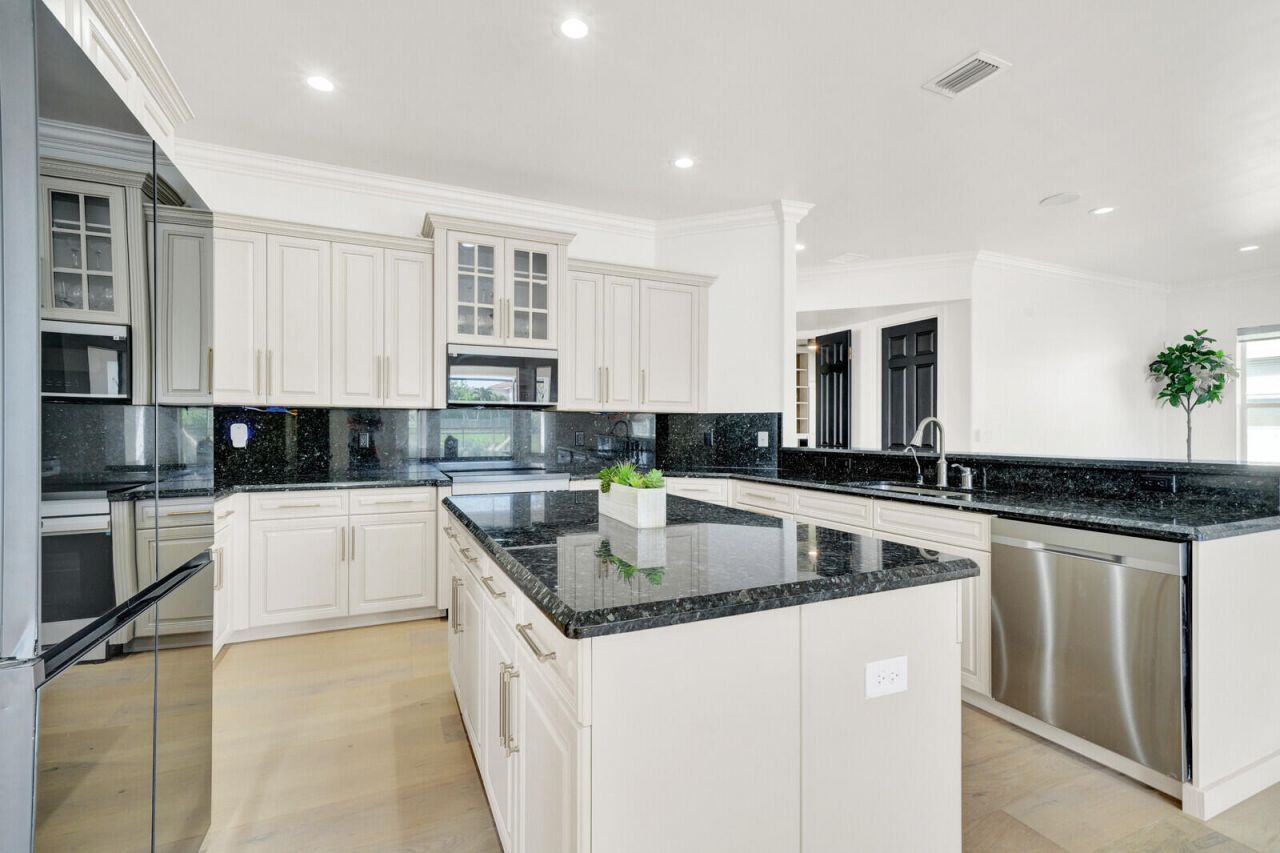 8685 Cobblestone Point Circle, Boynton Beach, FL 33472 Photo