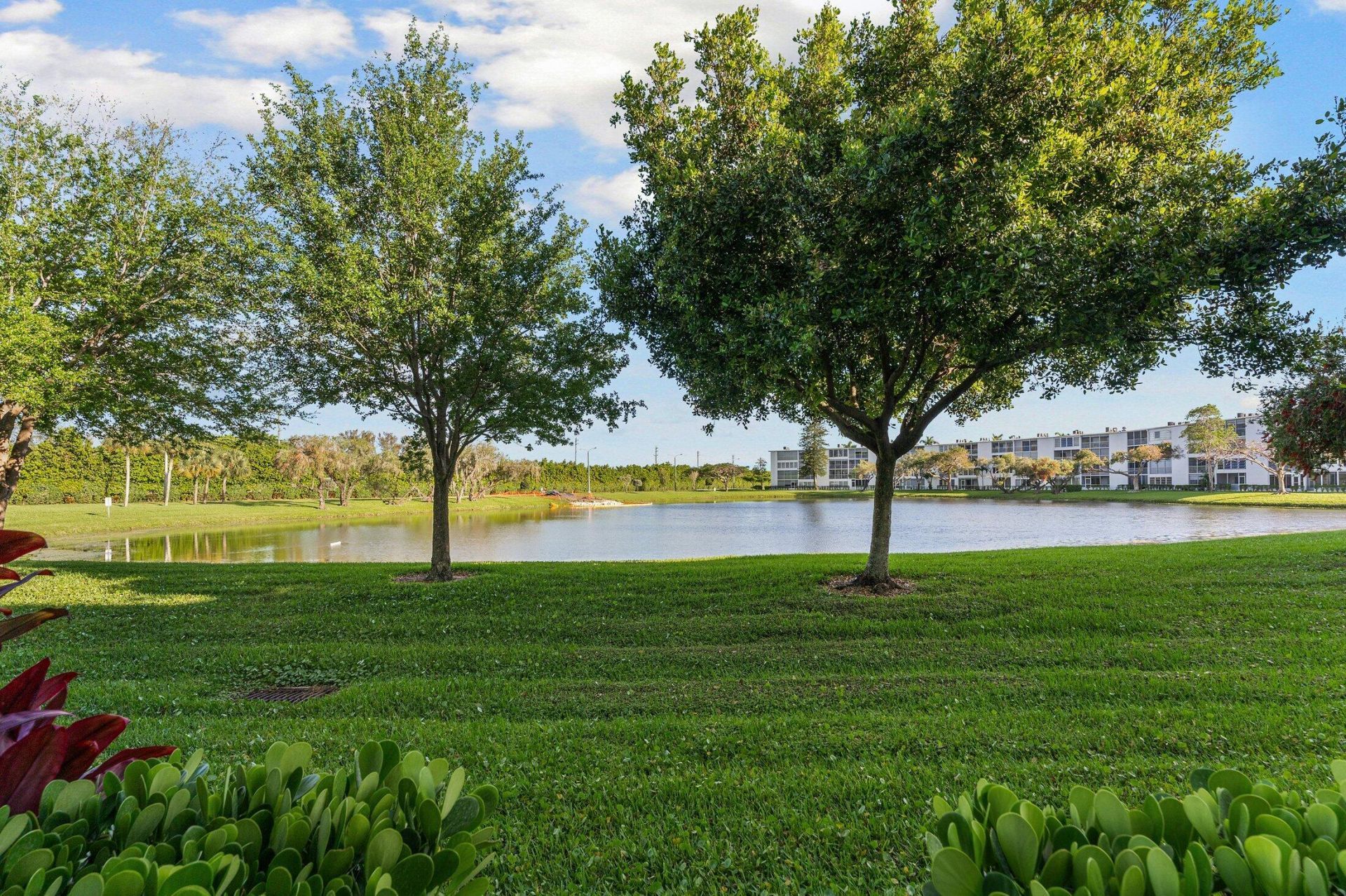 1047 Lincoln C, Boca Raton, FL 33434 Photo