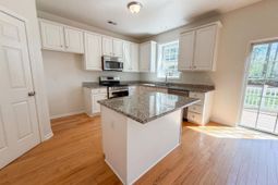 112 Coopers Hawk Circle  photo 4