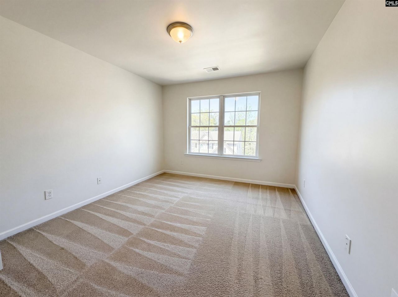 112 Coopers Hawk Circle  Photo 24