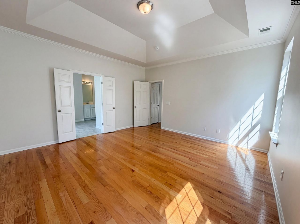 112 Coopers Hawk Circle  Photo 4