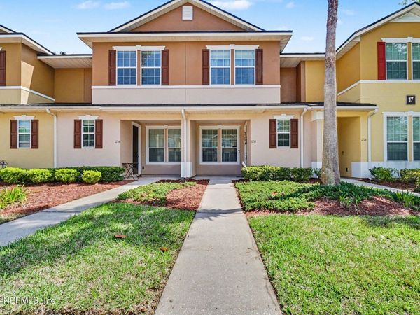 4220 PLANTATION OAKS Boulevard, Unit 1715, Orange Park, FL 32065