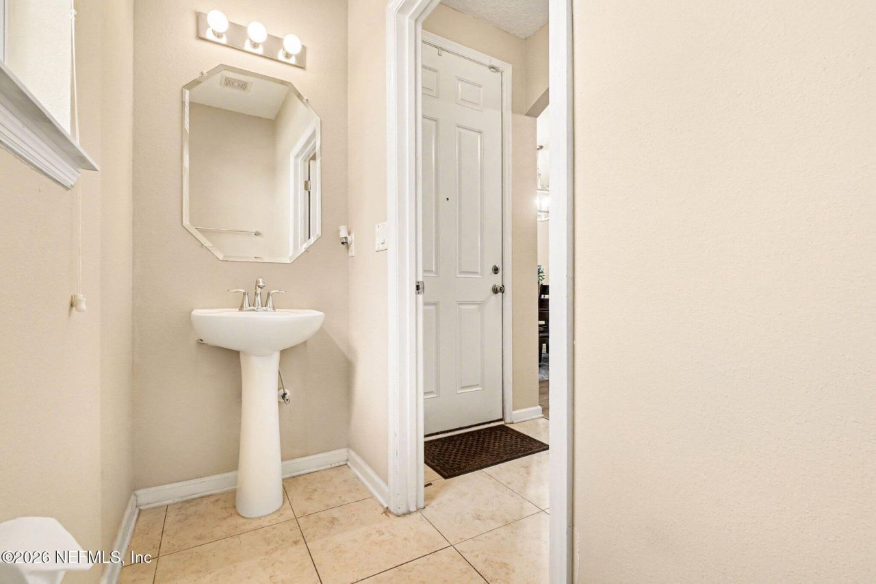 4220 Plantation Oaks Boulevard, Unit 1715, Orange Park, FL 32065 Photo