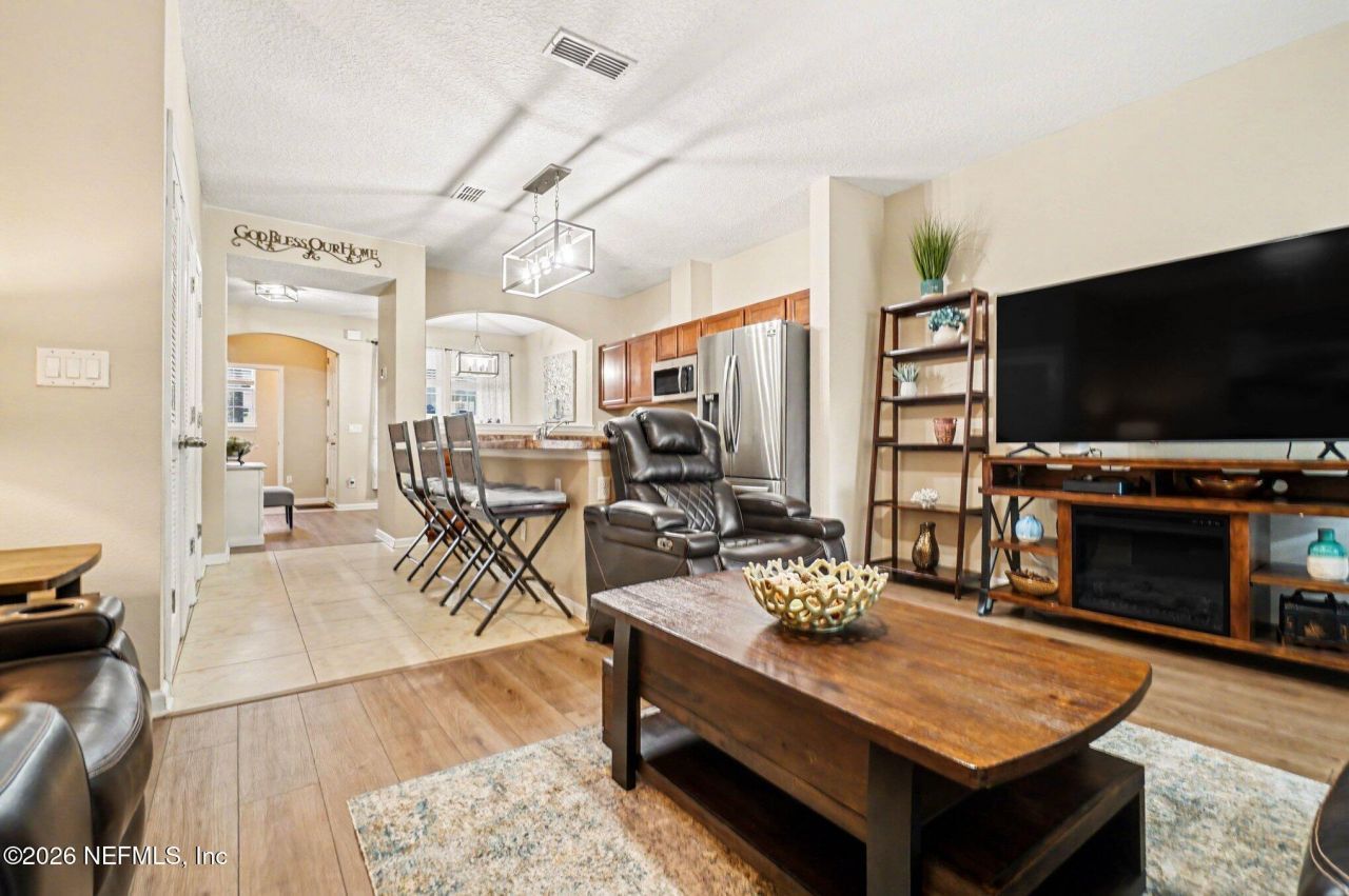 4220 Plantation Oaks Boulevard, Unit 1715, Orange Park, FL 32065 Photo