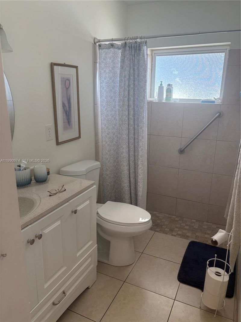 2769 W Ashley Dr W, Unit D, West Palm Beach, FL 33415 Photo