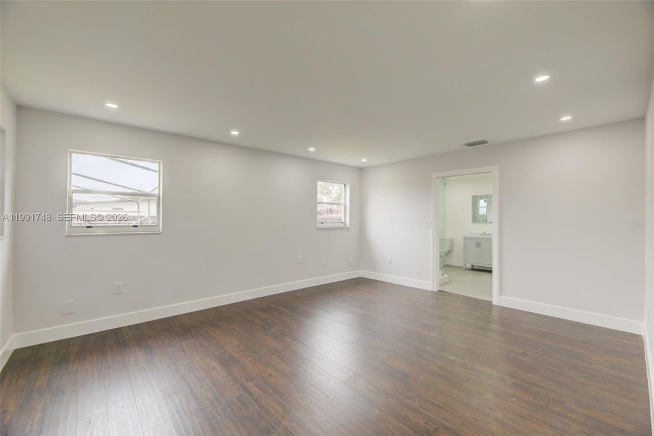 7811 NW 10th St, Unit 7811, Pembroke Pines, FL 33024 Photo