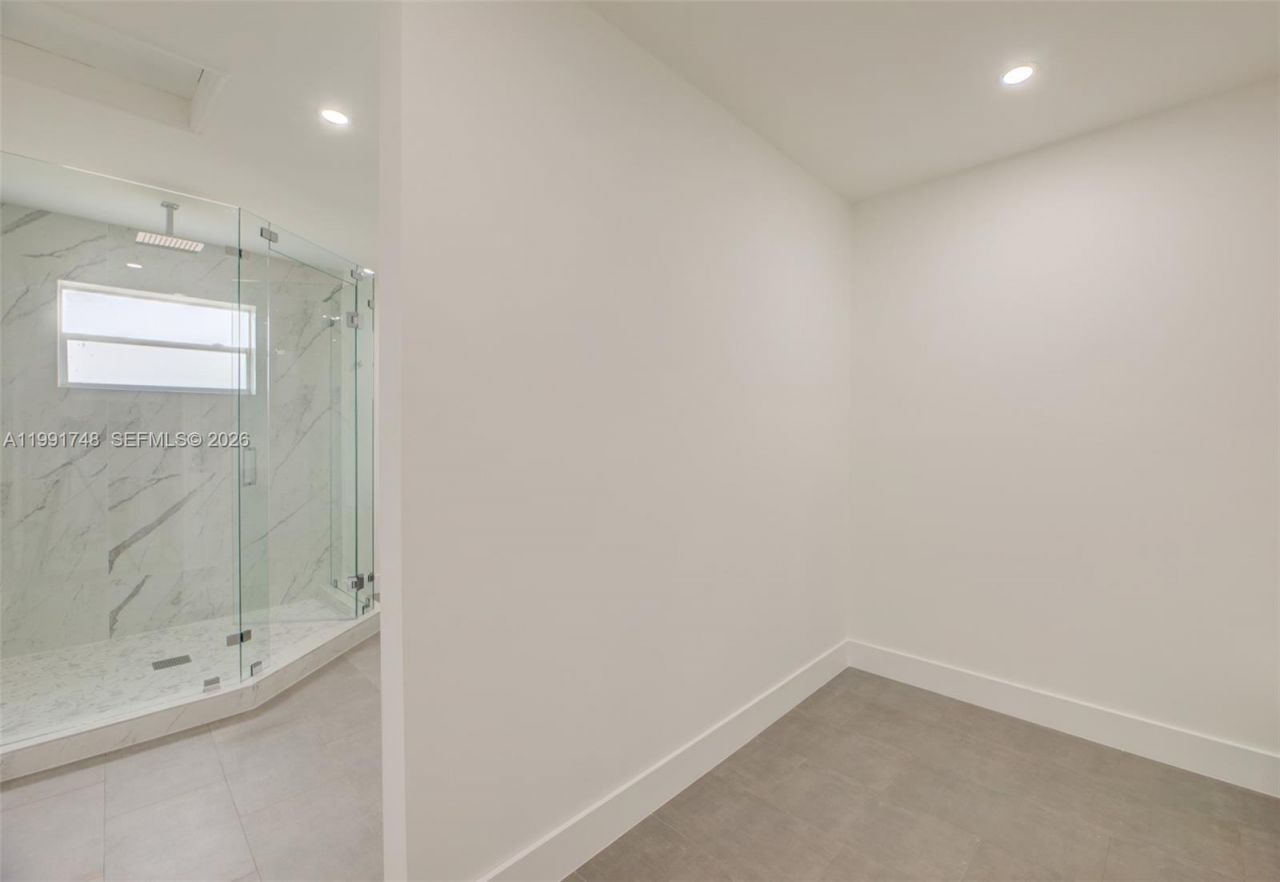 7811 NW 10th St, Unit 7811, Pembroke Pines, FL 33024 Photo