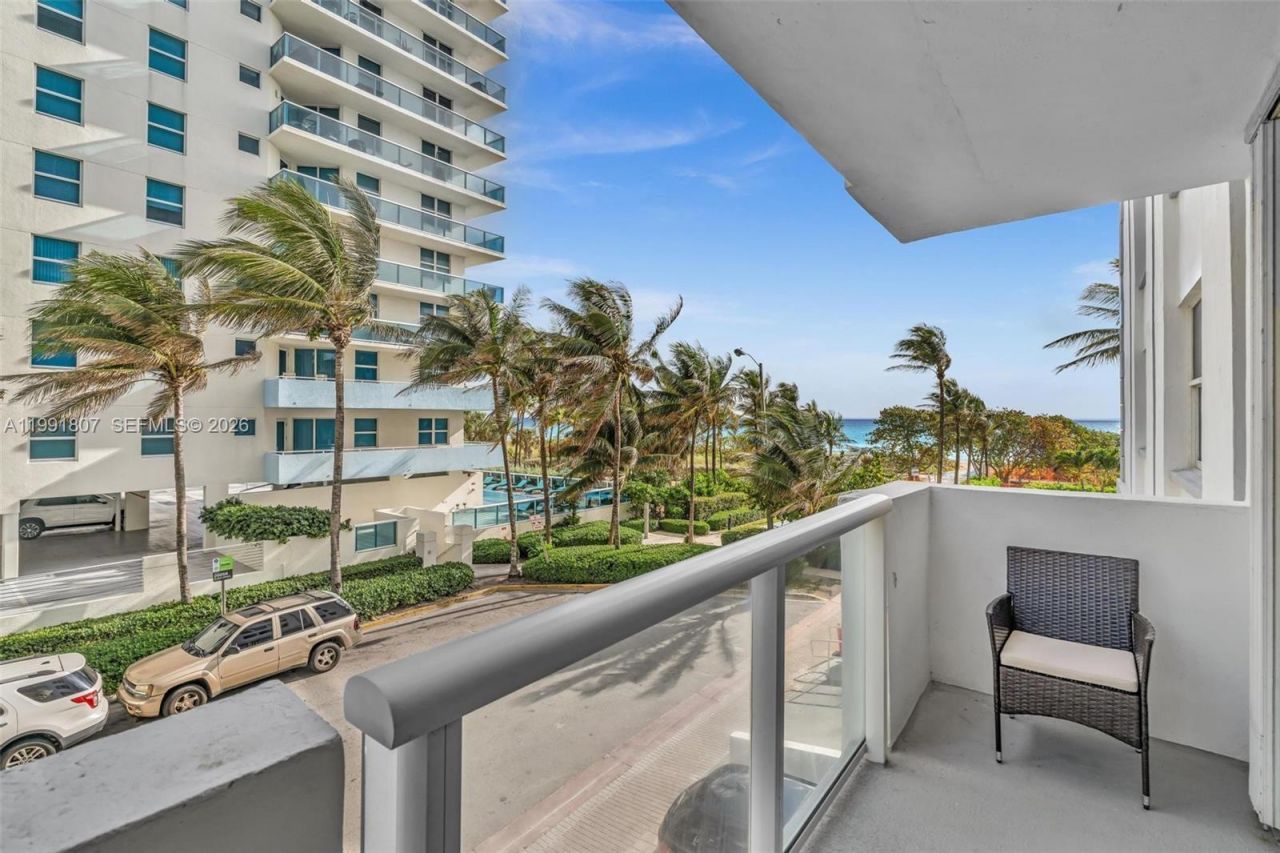 9195 Collins Ave , Unit 303, Surfside, FL 33154 Photo