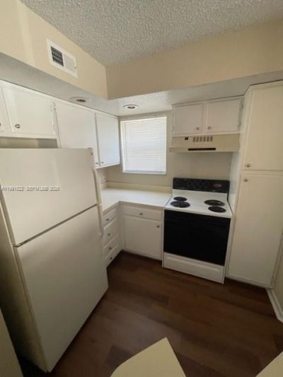 1401 Village Blvd , Unit 1317, West Palm Beach, FL 33409 Photo