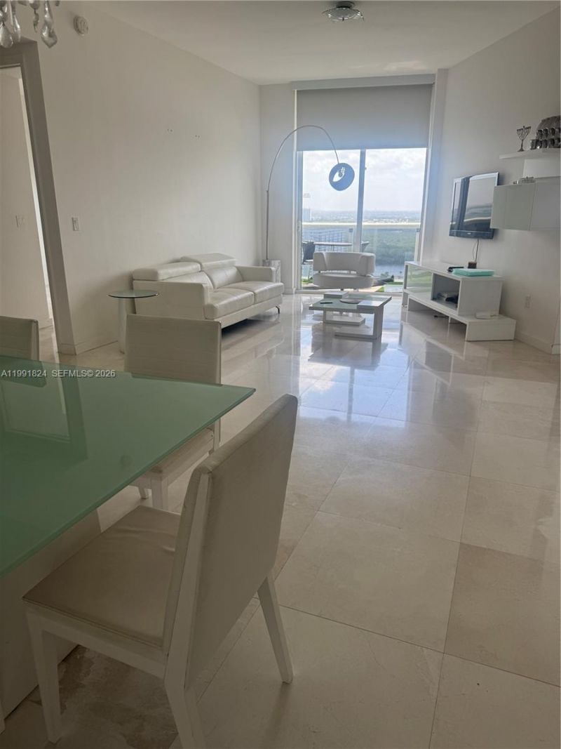 15901 Collins Ave, Unit 2505, Sunny Isles Beach, FL 33160 Photo