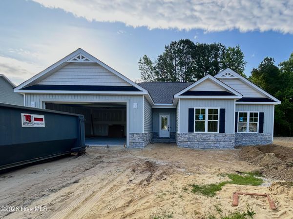 3715 Huntcliff Drive, La Grange, NC 28551