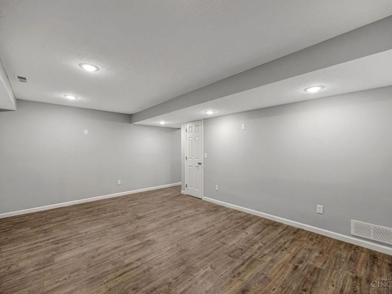 5143 Camargo Road, Cincinnati, OH 45227 Photo 22