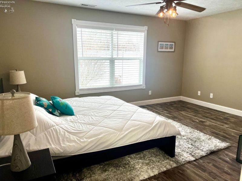 130 North Port, Huron, OH 44839 Photo 22