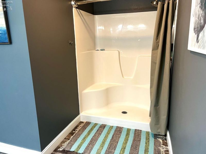 130 North Port, Huron, OH 44839 Photo 26