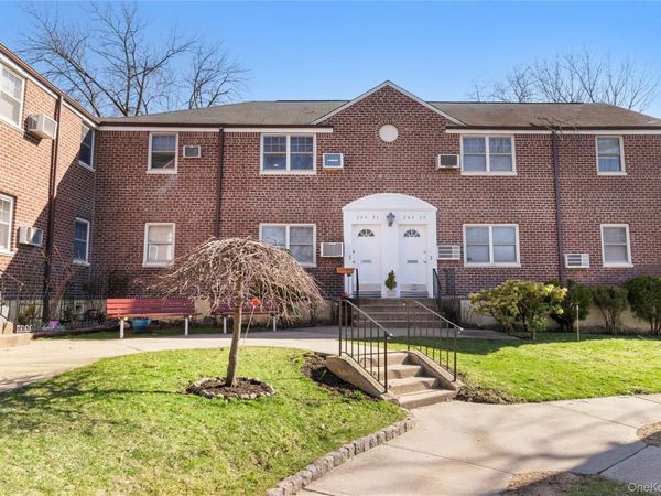 249-31 64th Avenue, Unit 2, Little Neck, NY 11362