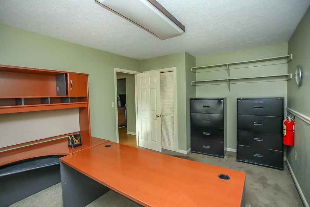 1506 Azalea Dr. Photo 12