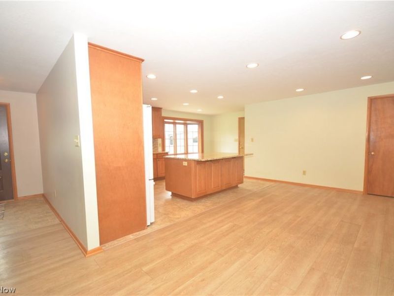 987 Howard Drive, Tallmadge, OH 44278 Photo 11