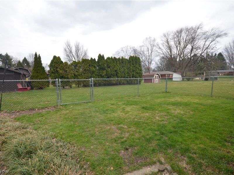 987 Howard Drive, Tallmadge, OH 44278 Photo 22