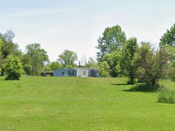 5890 Bandy Road, Homeworth, OH 44634