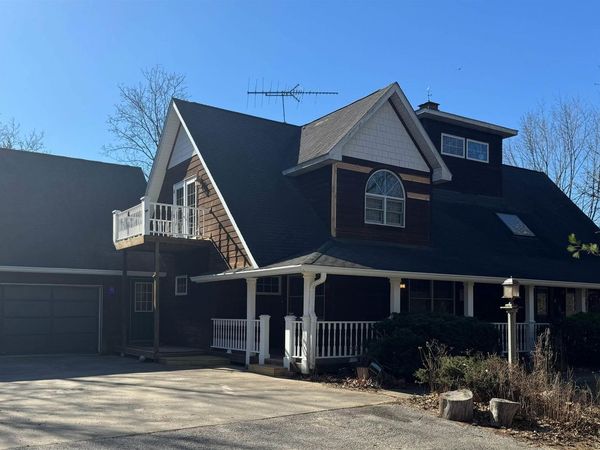 2418 Silverwood Lane, Fairfield, IA 52556