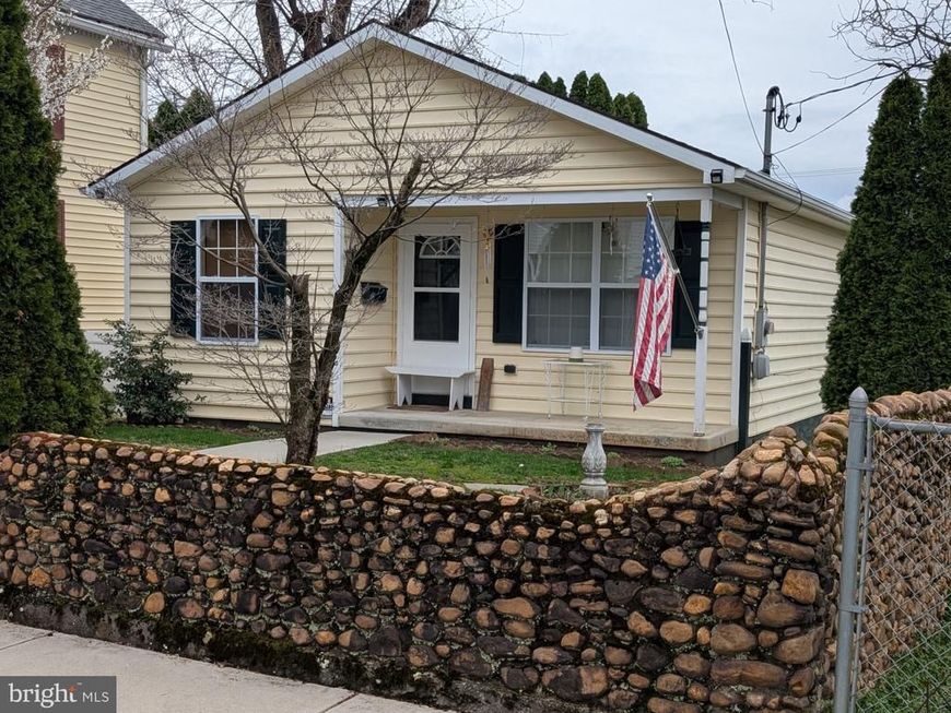 417 Liberty Street, Hagerstown, MD 21740 Main Photo