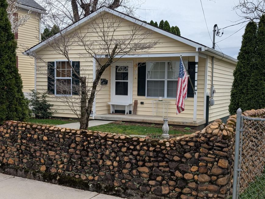 417 Liberty Street, Hagerstown, MD 21740 Main Photo