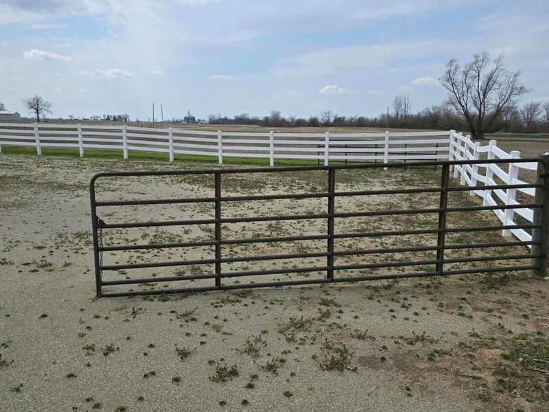 0 Neil East Road E, London, OH 43140 Photo 5