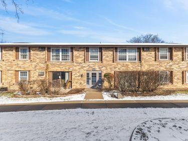 1007 11th Avenue S, Unit 8, Hopkins, MN 55343