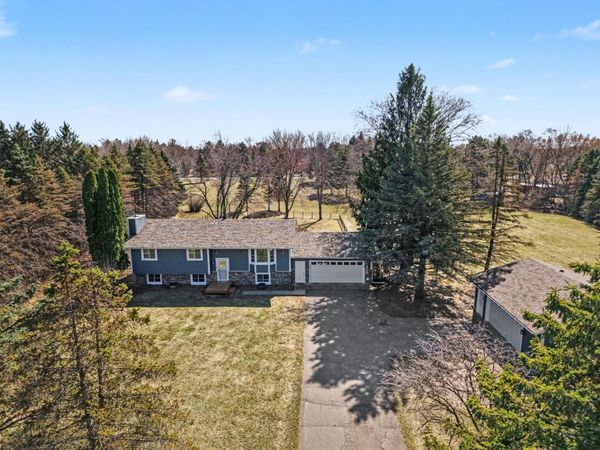471 McCutcheon Road, Hudson, WI 54016