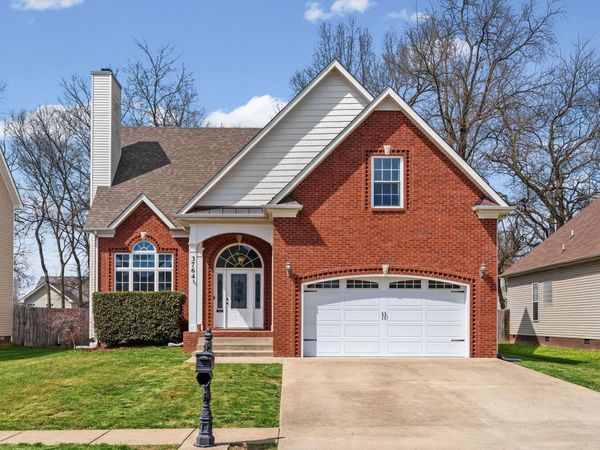 3764 Windmill Dr , Clarksville, TN 37040